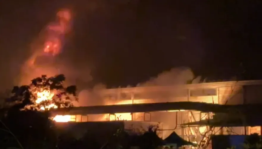 屏東高爾夫球具廠大爆炸/惡火主因竟和「這」有關！粉塵爆炸埋消防員…4人殉職98人輕重傷