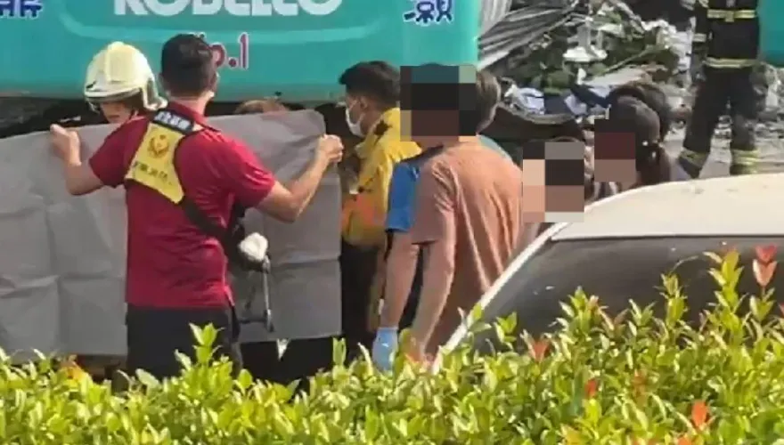 快訊/屏東高爾夫球具廠大爆炸/第2名失聯員工找到了！男子OHCA送醫　家屬哭斷腸