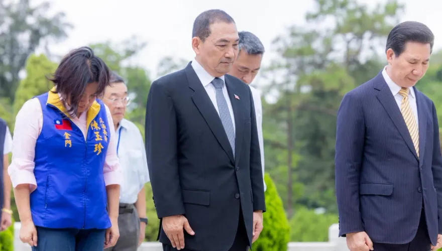 侯友宜競辦聲援「Lin bay好油」！籲賴清德約束網軍：還全民自由、民主的環境