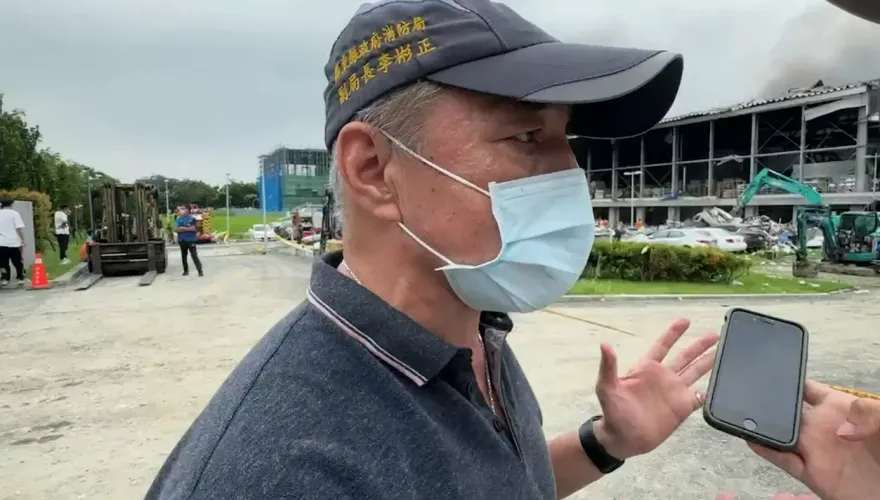 屏東高爾夫球具廠大爆炸/指工廠未給「正確化學物質資訊」　消防局副局長：沒射水就爆炸了
