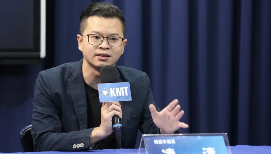 凌濤：民眾黨「戰狼小姐姐們」勿再誤導柯文哲　成為參與短暫政治收益罪魁禍首
