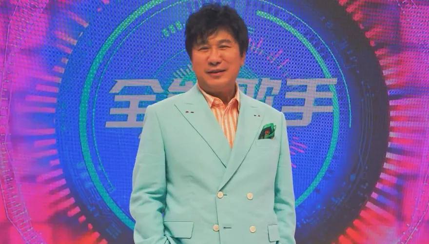 胡瓜發聲了！被爆獨寵樂天女孩熊霓　氣炸：你們在我家裝監視器？