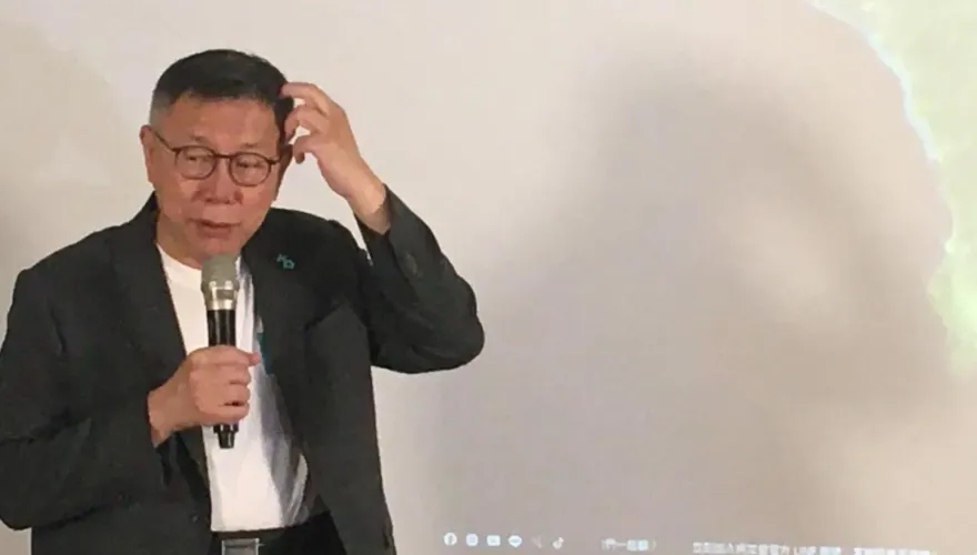 趙少康稱國民黨「有條件」藍白合　柯文哲喊奇怪：這是哪門子合作？