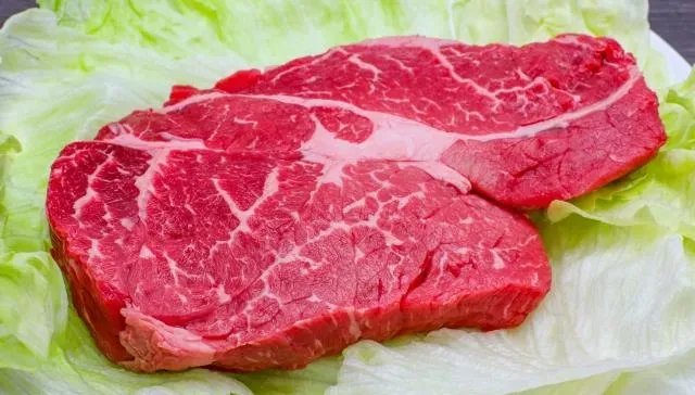 食藥署抓到豆府集團儲放過期牛小排　發聲明澄清出租倉庫非集團所有