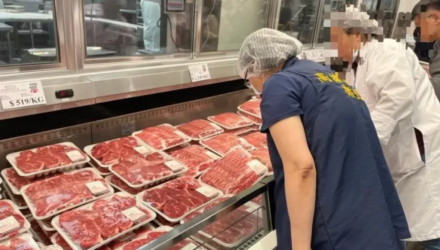 高雄好市多食安出包！遭控賣「發霉」牛肉  衛生局派員採檢