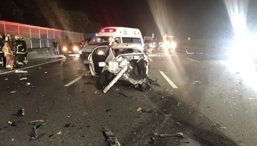 快訊／中秋節不平靜！國3樹林段北向凌晨7車追撞　女拋飛車外釀1死3傷