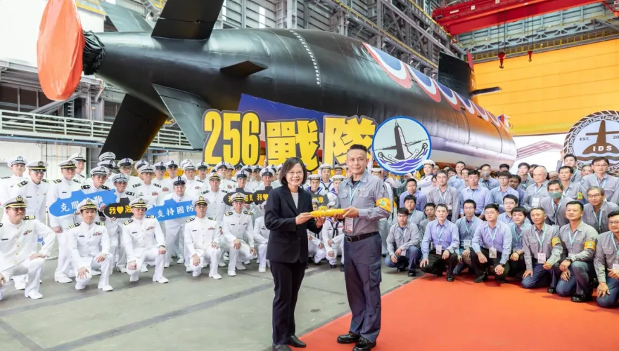 綠委要抓的「賣國立委」應是他！？網驚爆：潛艦洩密「有圖有真相」