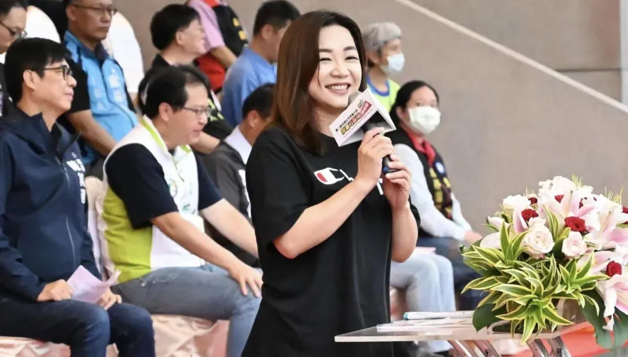 海軍大秘寶不是馬文君而是「他」？媒體人曝國造潛艦內幕轟：民進黨太下流