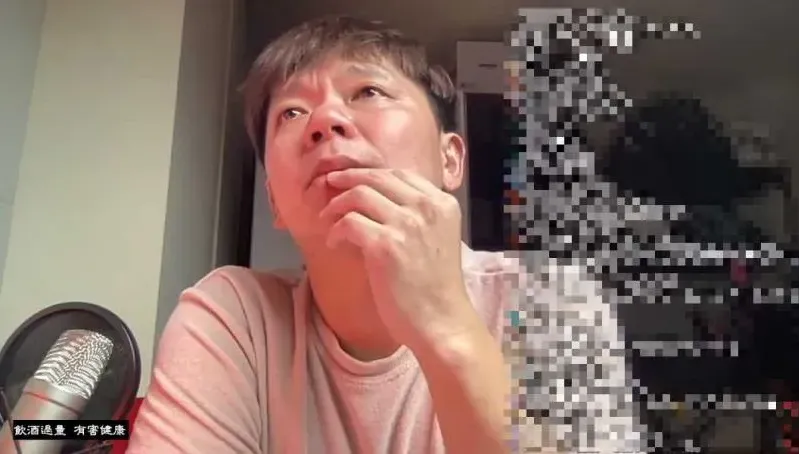 80萬YouTuber「腦瘤爆裂」　直播淚吐最壞打算：如果變成植物人…