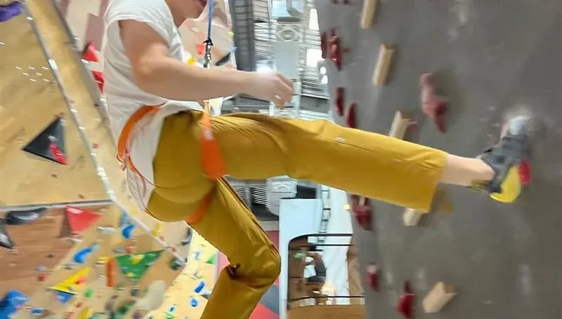 杭州亞運/攀岩男子速度林嘉翔6.176秒不敵印尼選手 止步16強