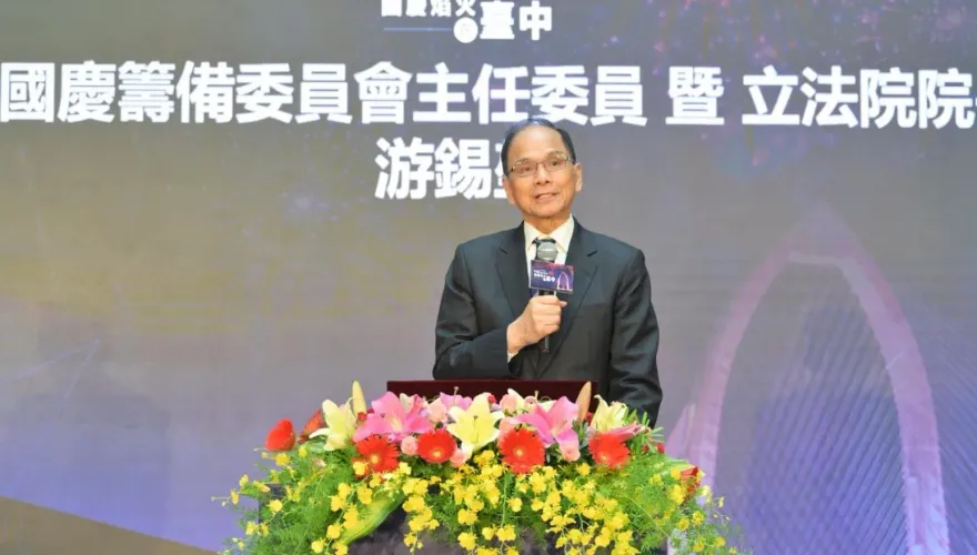 影/蔡政府國慶日英文名偷渡「台獨」！　郭正亮酸偷雞摸狗：讓人看不起