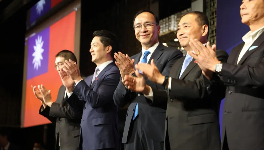 韓國瑜和蔣萬安挺侯友宜　學者斷言：將出現3大效果