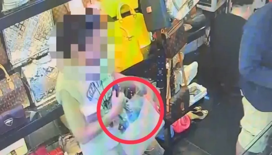 影/拿小「換」大！女賊「聲東擊西」偷遍名牌包再變賣犯案多起