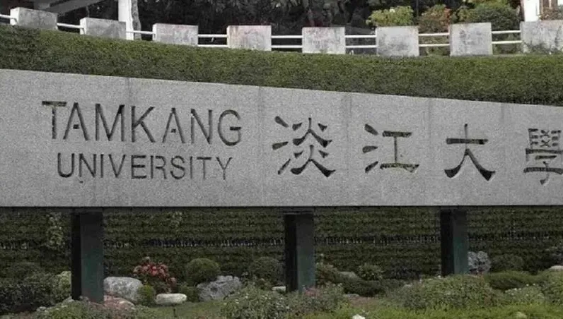 淡大「西法德俄」4系併歐語　校友哭了：畢業證書絕版