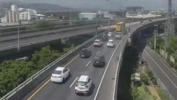 國道今預估17塞車路段！　國5恐「從中午塞到半夜」