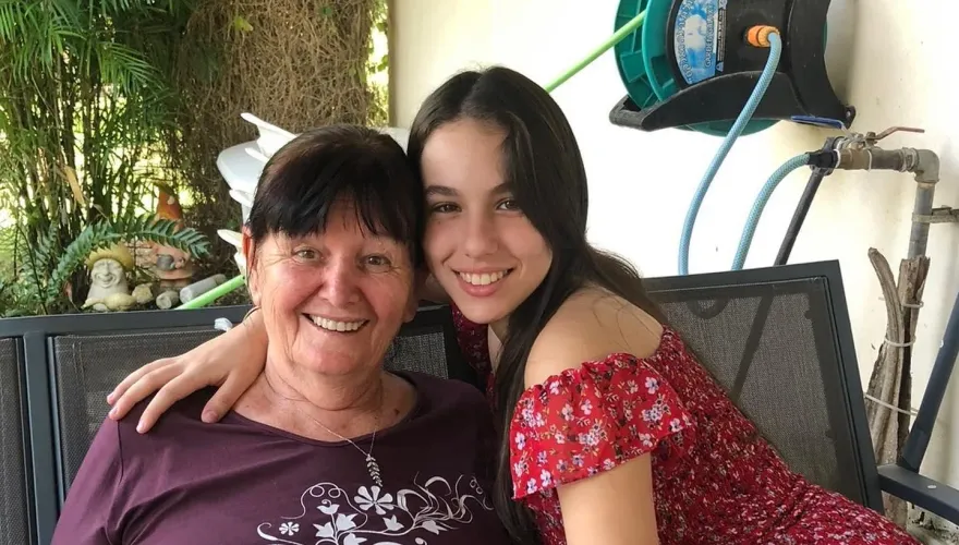 以巴開戰/祖母遭屠殺！哈瑪斯將「屍體照」上傳臉書　孫女滑手機得知死訊崩潰