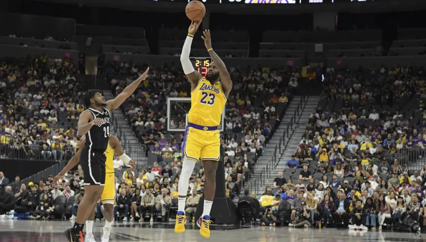 NBA新賽季前10大球星出爐！老詹皇名次慘跌　第一名是他