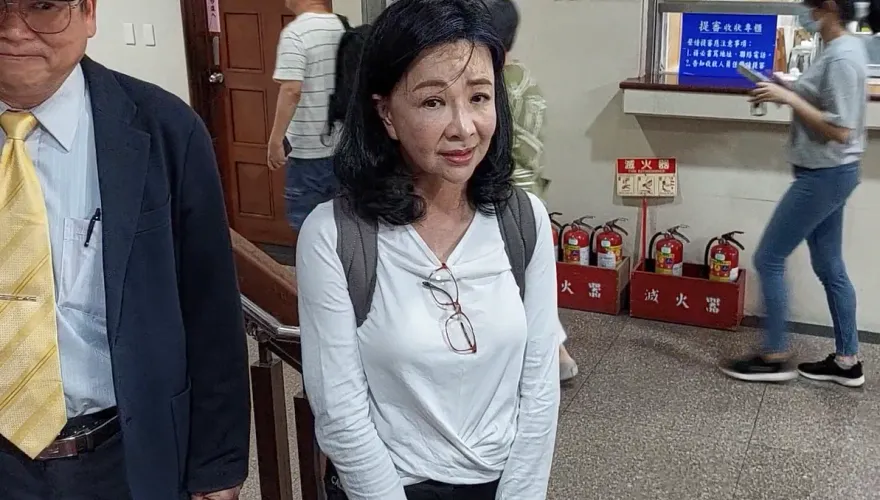 快訊/求償2000萬元！周玉蔻誹謗滾床單案二度開庭　張淑娟怒嗆：逐出媒體界！
