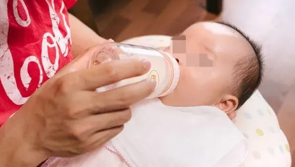 心有夠壞！為讓嬰兒安靜牛奶摻安眠藥釀嚴重中毒　無照保母判刑1年