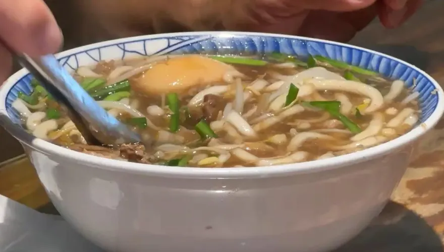 影/懷念的味道回來了！台東「榕樹下米苔目」今天恢復營業