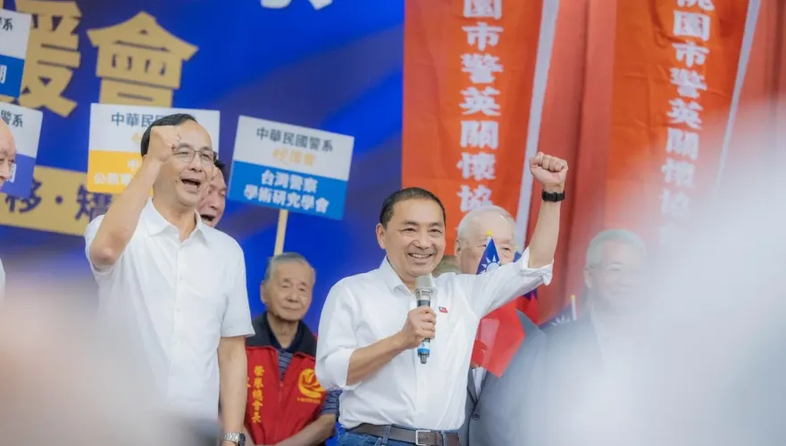 2024大選5份民調他竟都「雪崩式」下滑　專家：跟這2件事有關