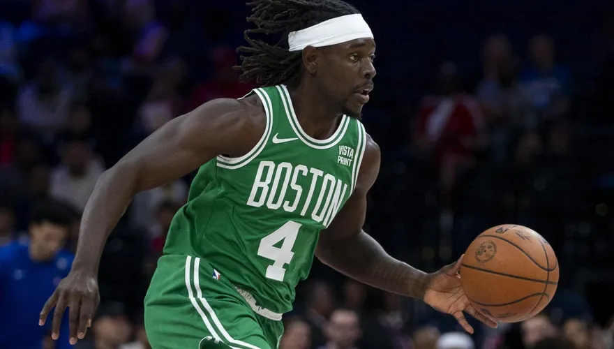 NBA/綠衫軍衛冕失敗後變陣　35歲老將轉戰拓荒者