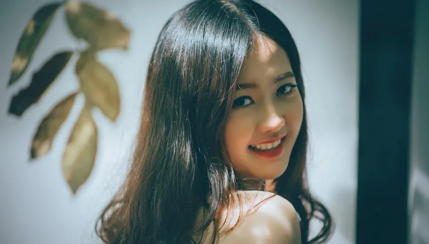 快看女友上榜沒？3星座女「最會駕馭男友」！永遠逃不出她們的手掌心
