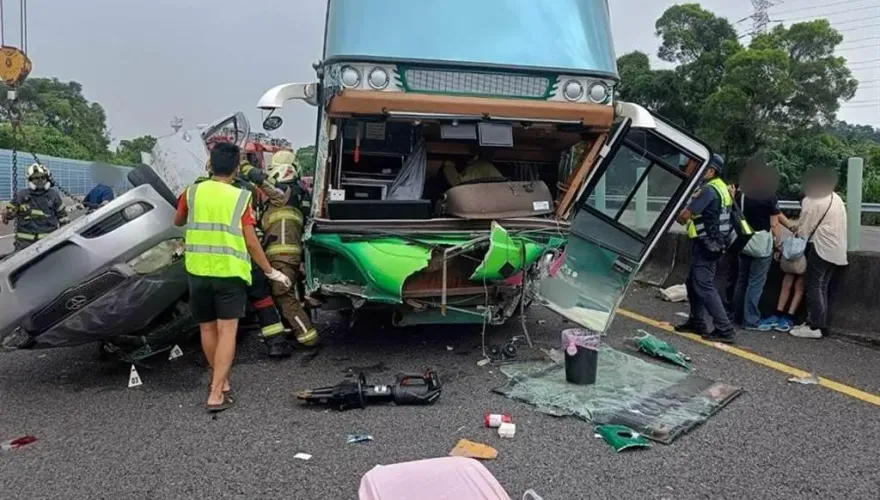 員旅搭上死亡遊覽車！耀群董事長聲明：無比痛心難過、將協助後續事宜