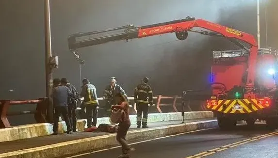 快訊/陽明山男子清晨跌落馬槽橋　警消吊掛救援已死亡