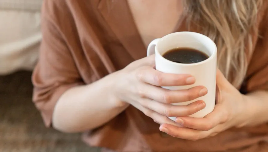 你累了嗎？提神喝「咖啡or茶」哪個比較好？1種效果來得快、去得也快