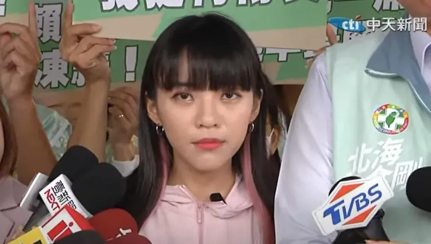 準備好進立法院會和韓國瑜切磋？黃捷回應了