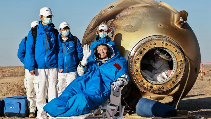 影/神舟16號成功著陸！3名太空人健康狀況良好　順利出艙嗨喊「感覺很爽」