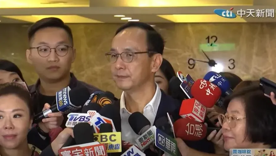 影/柯朱侯53分深夜密會談啥？朱立倫：侯柯一定在同一張選票上