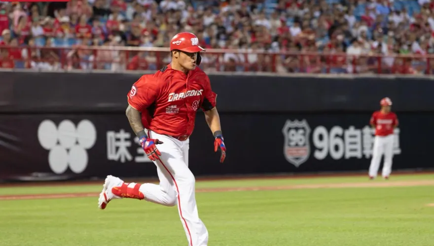 台灣大賽我又來了！林智勝要當板凳暴徒　代打一棒擊破樂天鐵牛棚
