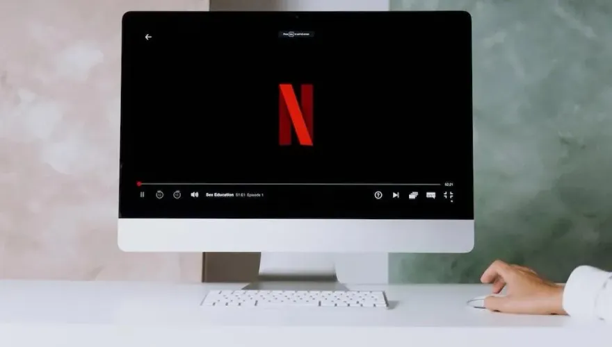 Netflix活躍用戶比5月暴增一千萬人！低價廣告方案奏效