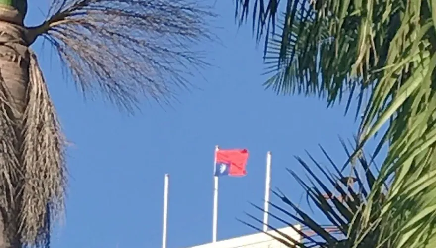 快訊/烏龍再現！花蓮後備指揮部驚見「倒掛國旗」　軍方推「新兵失誤」釀禍