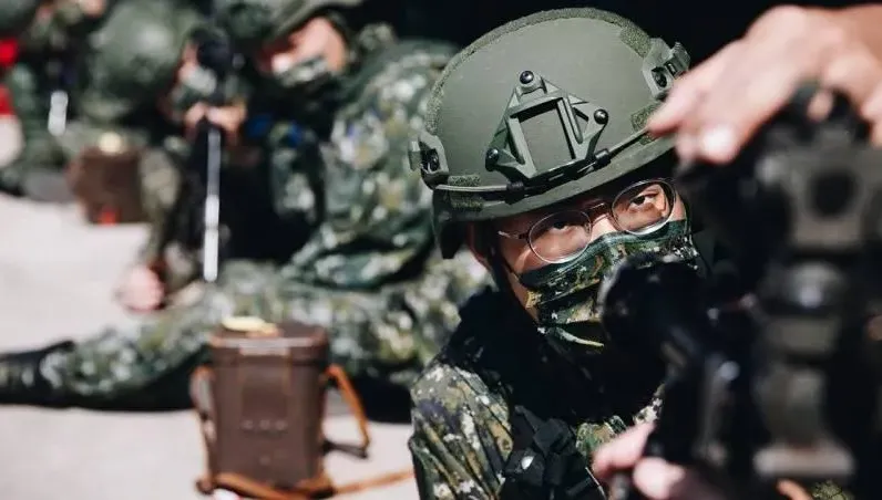 立委踢爆「國軍金馬心衛中心電話是空號」　陸軍道歉了