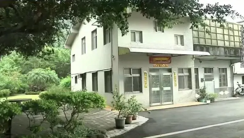 指賴清德萬里老家違建5大爭議　李艷秋：賴再哭會哭斷總統路