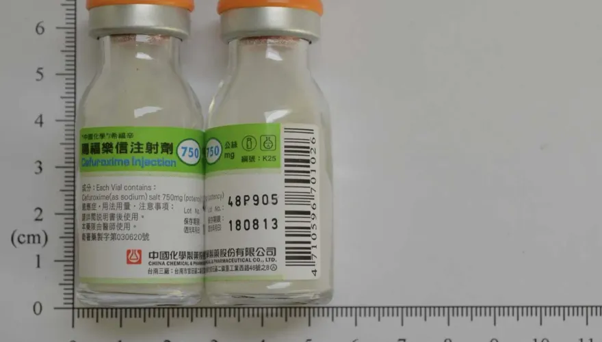 快訊/食藥署公布「2藥品」回收！賜福樂信注射劑「混入玻璃碎片」立即停止供應