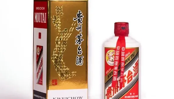 嫩男司機利用職務之便「順手牽茅台」　40天內狂偷150瓶獲利173萬