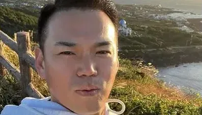42歲男歌手驚爆罹「腎臟癌」！切除4cm腫瘤　消失數月嚇爆粉絲