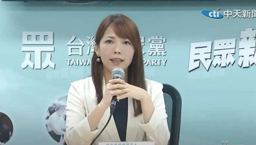 影/「3民調」遭質疑加權動手腳　民眾黨公布報告：尊重機構未要求調整
