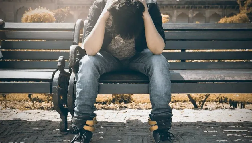 低薪來比慘！8年級男「月薪4萬自認魯蛇」 　網嘆：贏過半數同齡人