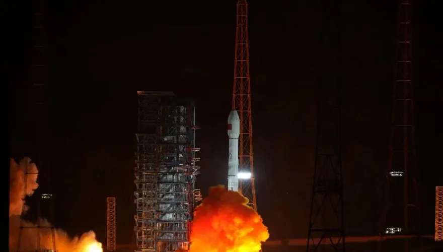 影/通訊升級！陸成功發射「中星6E衛星」　3.6萬公里外傳8K信號