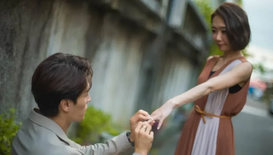 快訊/《一家團圓》CP假戲真做！龍語申、何依霈宣布結婚　放閃照首曝光