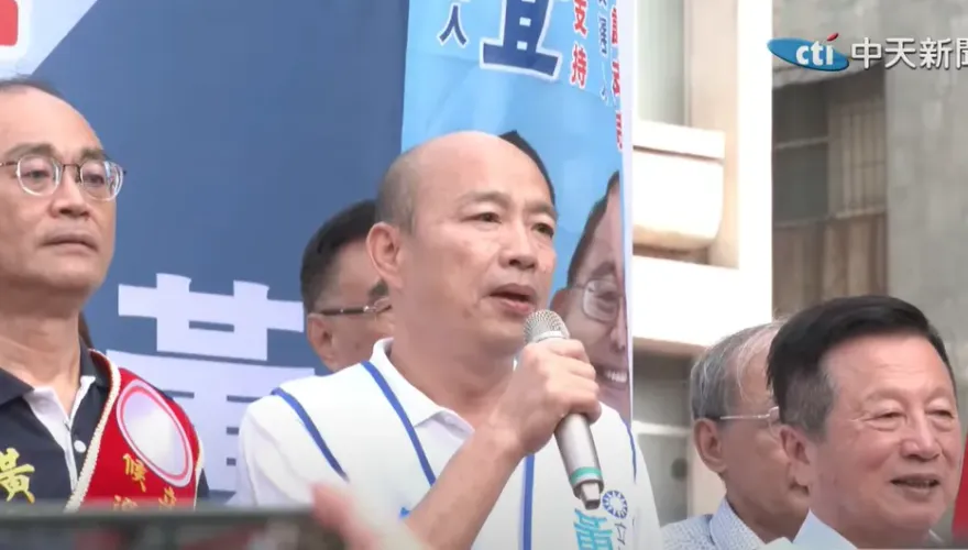 影/「辣個男人」又飆金句！韓國瑜站台力挺藍小雞　大讚：男人就像一鍋湯