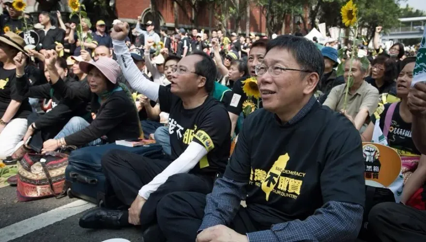 柯文哲為支持太陽花學運道歉！　蔡正元臉書曝內幕：一笑泯恩仇