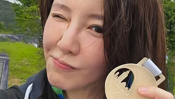 消失2年！美女主播突宣布懷孕5個月　老公身份曝光