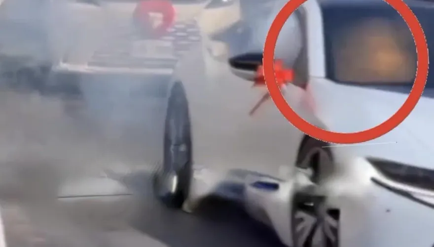 影/千萬超跑發爐片！屏東迎娶BMW i8「鞭炮車內開炸」  維修費難計