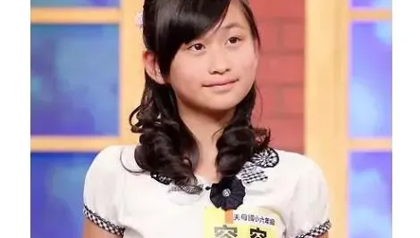 《百萬小學堂》容容長大變超仙　「超神經歷」眾人大讚：太勝利